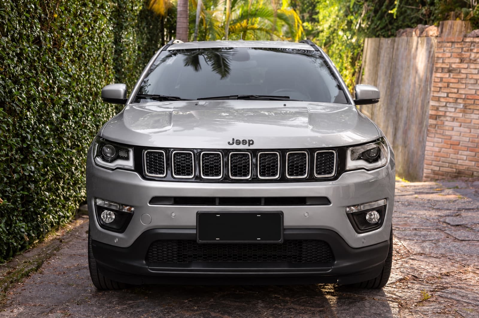 Jeep Compass 2023, Prata